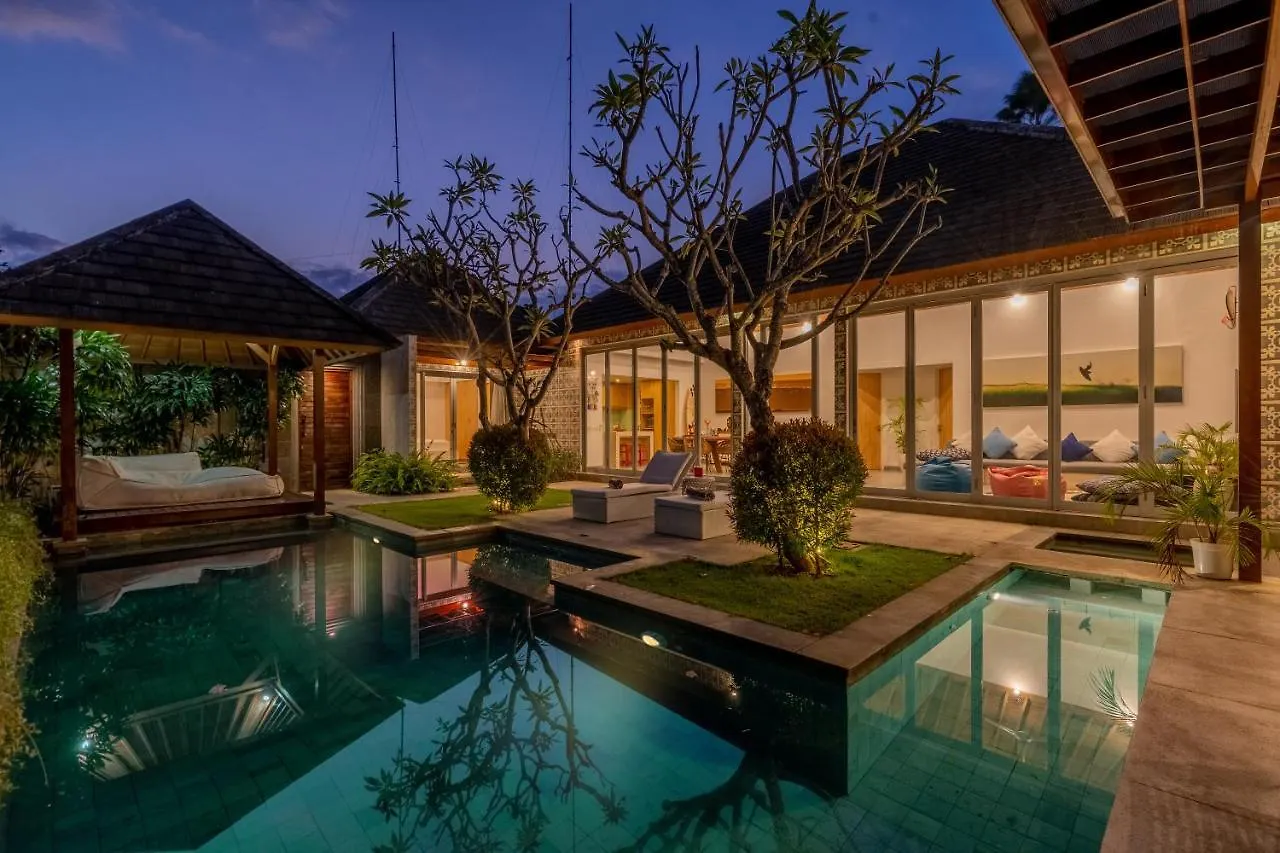 Villa Becca 4 Bedroom At Seminyak Near To The Beach