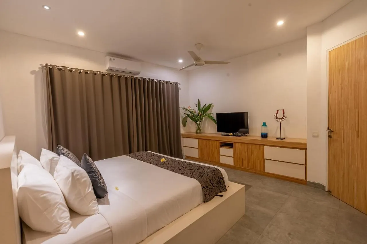 Villa Becca 4 Bedroom At Seminyak Near To The Beach