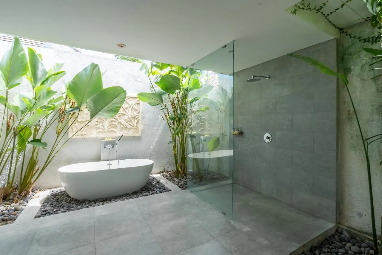 Villa Becca 4 Bedroom At Seminyak Near To The Beach